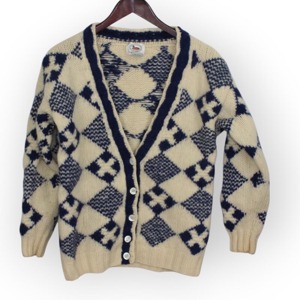 XS/S Yacht Rock Wool Cardigan Sweater Nautical Flags MarshLanding Shetland - Picture 3 of 12